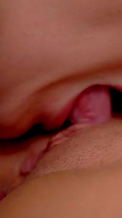 Lesbian close-up intense pussy licking